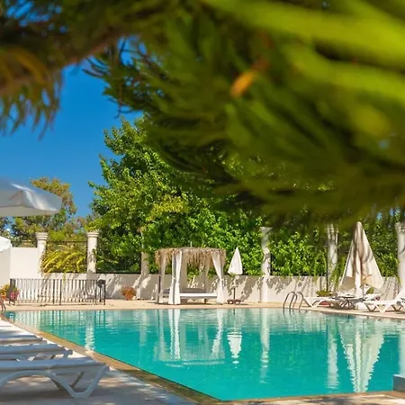 Mountain View Otel Agios Georgios (Kyrenia)