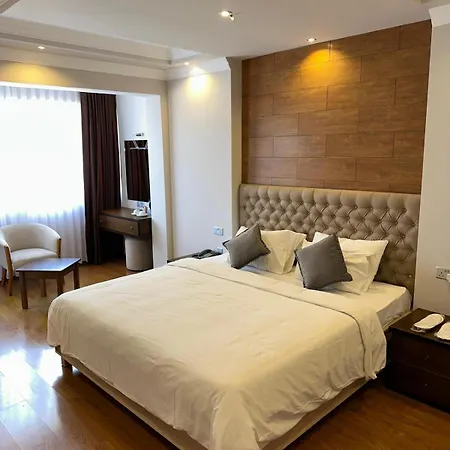 Mountain View Hotel *